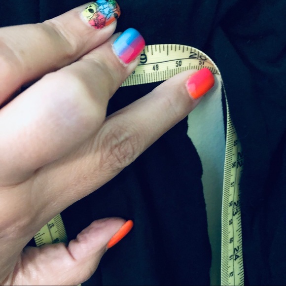 Betsy Johnson Faded Skull Black  Shirt Large - Picture 4 of 4